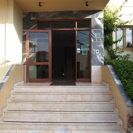 Hotel Stoúpa Dış mekan fotoğraf