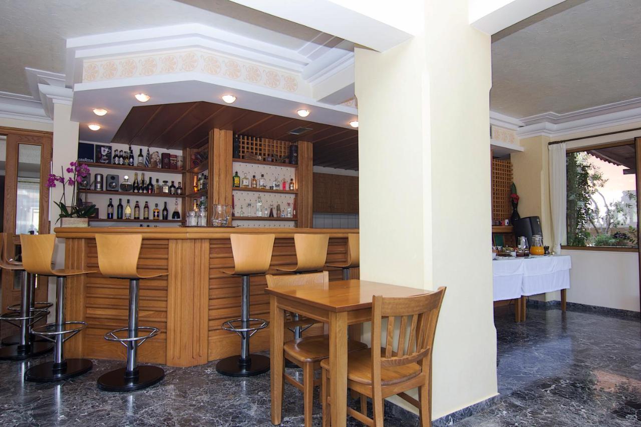 Hotel Stoúpa Dış mekan fotoğraf