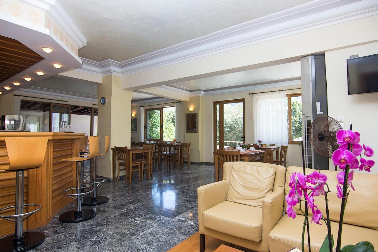 Hotel Stoúpa Dış mekan fotoğraf