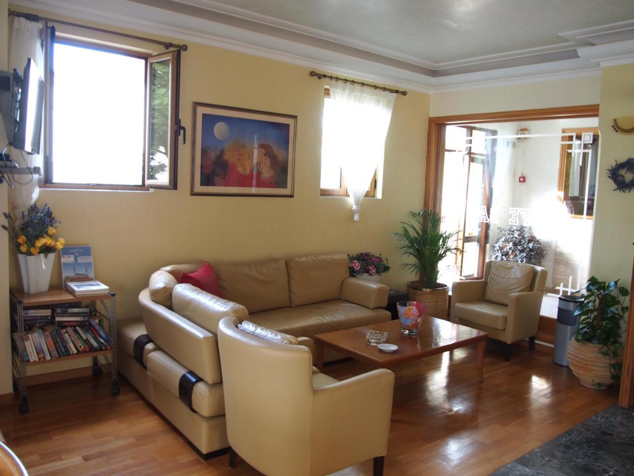 Hotel Stoúpa Dış mekan fotoğraf